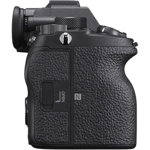 Sony A7S III - Full-frame CameraIncluding : Charger - Battery spare - Memory card Rental Dubai | Professional Equipment